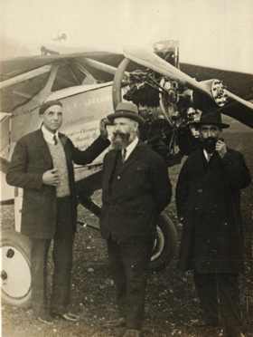 Les noms des personnes sont au dos : Sentenbien [doit être un surnom], Morin, Baratin