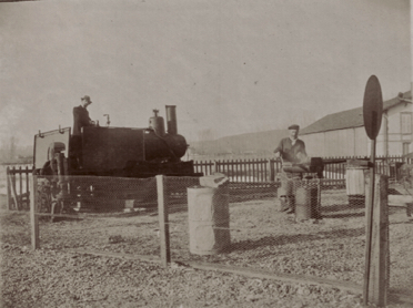 Marqué au dos : construction de la ligne de chemin de fer d'intérêt local de Joigny Auxerre. Février 1912 Marqué au dos : construction de la ligne de chemin de fer d'intérêt local de Joigny Auxerre. Février 1912