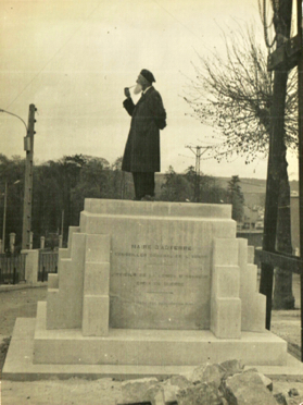 19 avril 1965. Cette photo est parue au "Bourguignon". 19 avril 1965. Cette photo est parue au "Bourguignon".